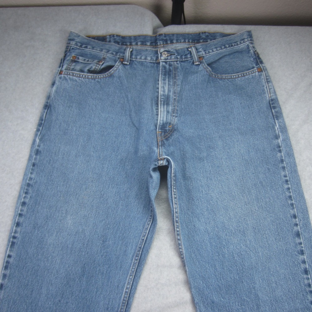 Levis 550 Jeans‎ Mens 40x30 Blue  Relaxed Fit Straight Denim - Picture 2 of 16